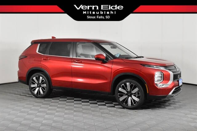 2025 Mitsubishi Outlander SE