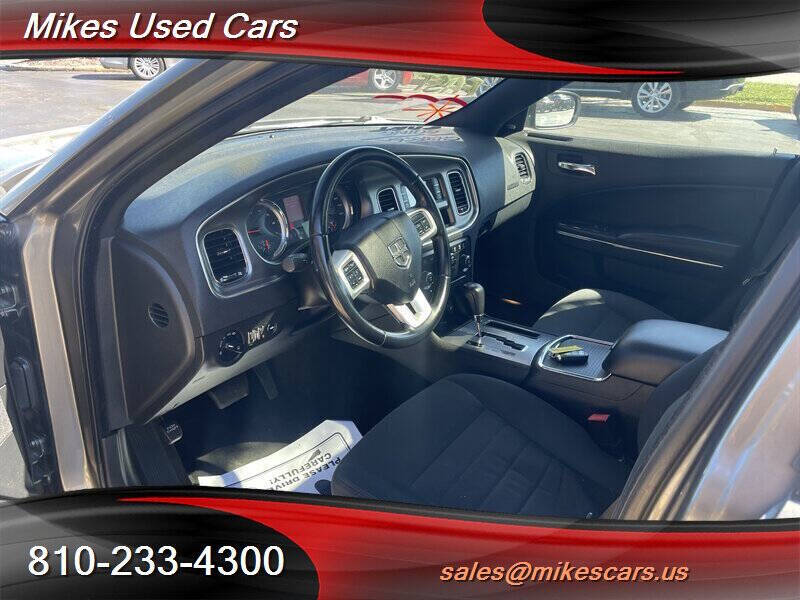 2011 Dodge Charger SE