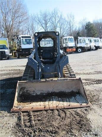 2010 John Deere 323D