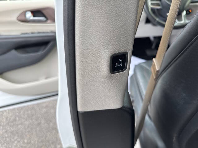 2019 Chrysler Pacifica Touring L Plus