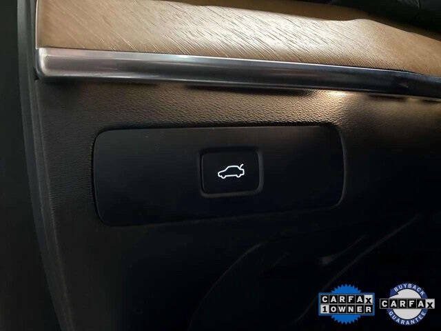 2025 Volvo XC90 B6 Plus Bright Theme 7P