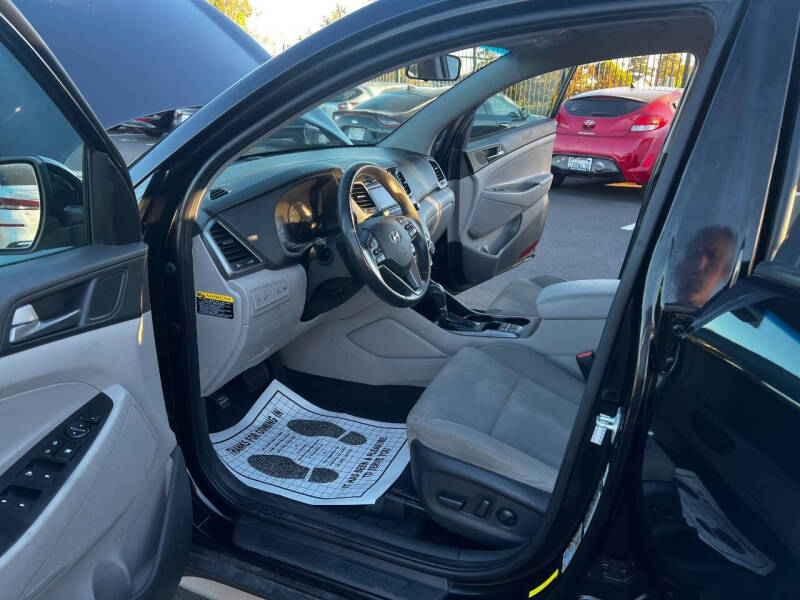 2017 Hyundai Tucson Sport