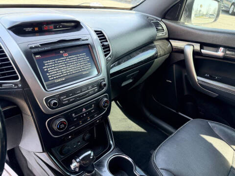 2014 Kia Sorento SX