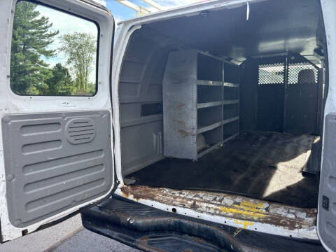 2011 Ford E-Series E-250