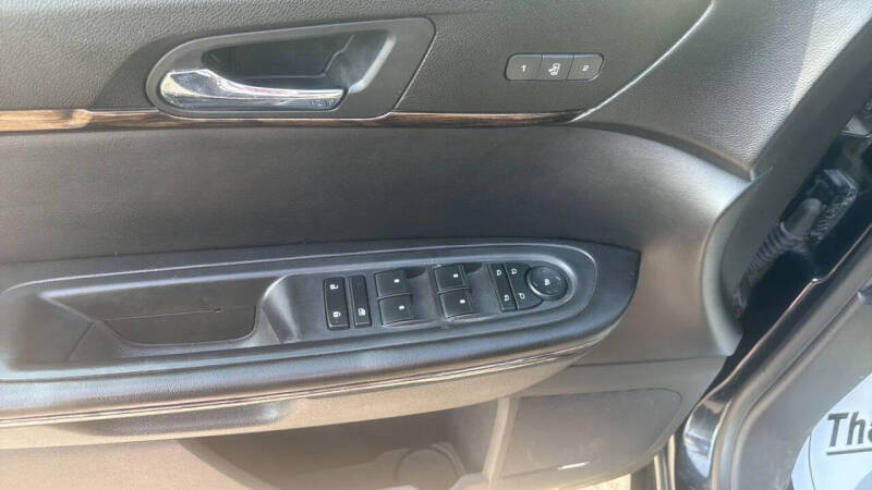 2013 GMC Acadia Denali