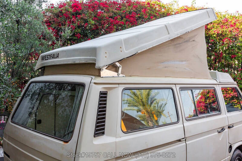 1982 Volkswagen Vanagon Camper