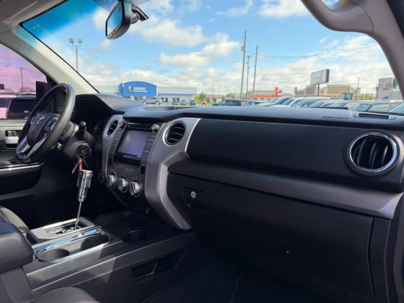 2016 Toyota Tundra