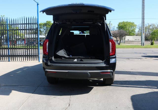 2021 GMC Yukon SLT
