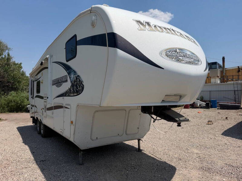 2010 Keystone RV Mountaineer