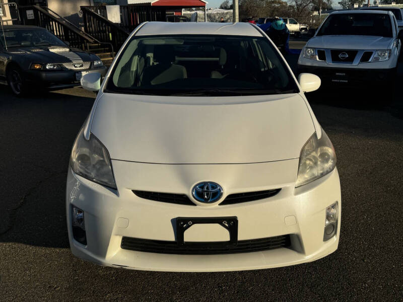 2011 Toyota Prius Two