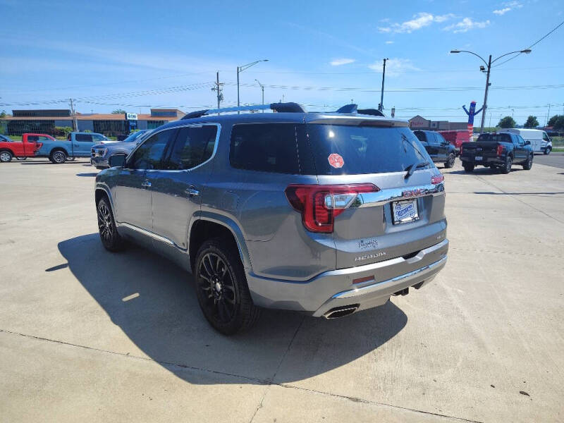 2020 GMC Acadia Denali