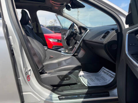 2015 Volvo XC60 T5 Drive-E Premier