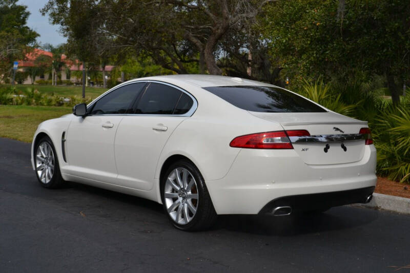 2010 Jaguar XF