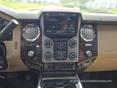 2015 Ford F-350 Super Duty Lariat