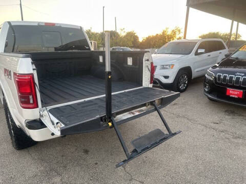 2017 Ford F-150 Platinum