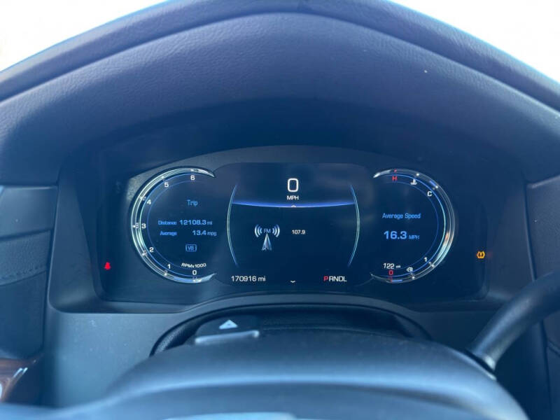 2018 Cadillac Escalade ESV Luxury