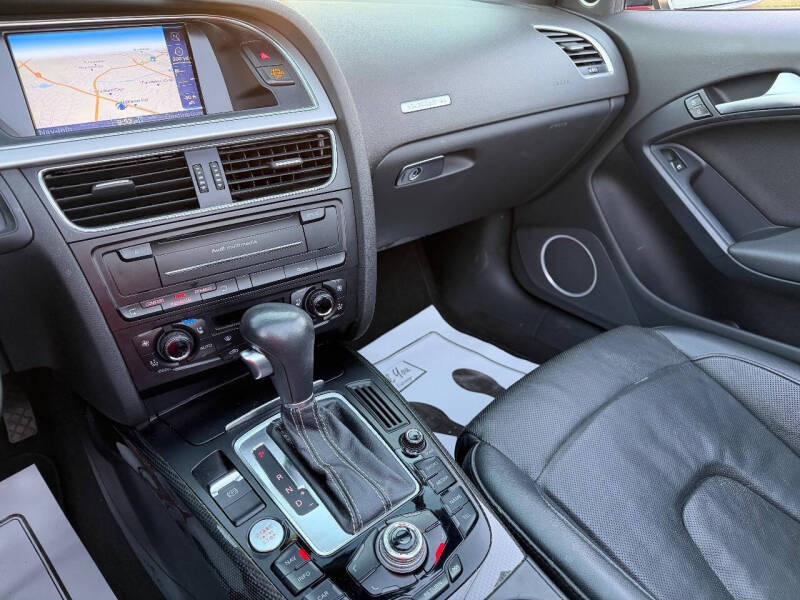 2011 Audi S5 3.0T quattro Prestige