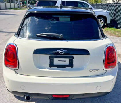 2021 MINI Hardtop 4 Door Cooper
