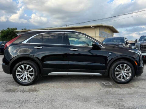 2021 Cadillac XT4 Premium Luxury