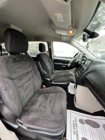 2019 Dodge Grand Caravan SE