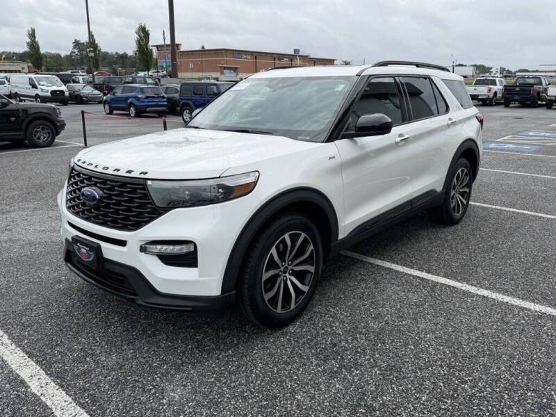 2022 Ford Explorer ST-Line