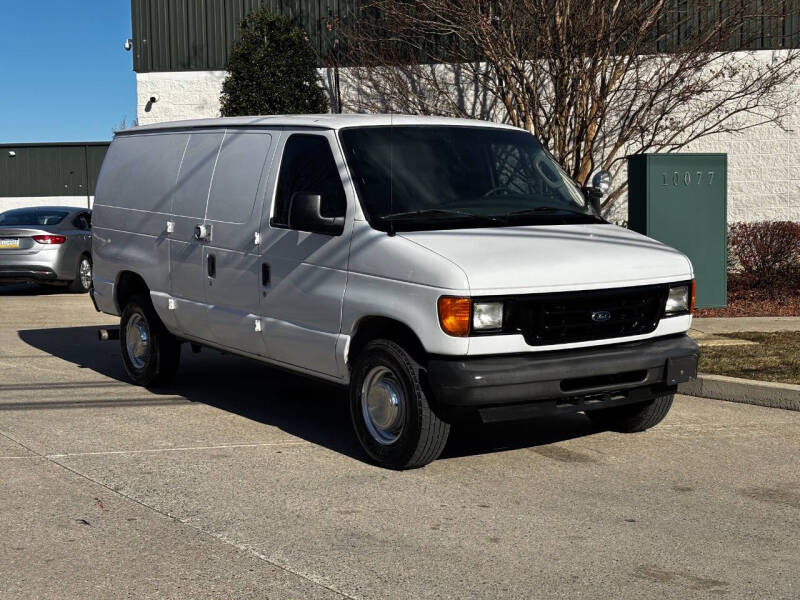 2004 Ford E-Series E-350 SD