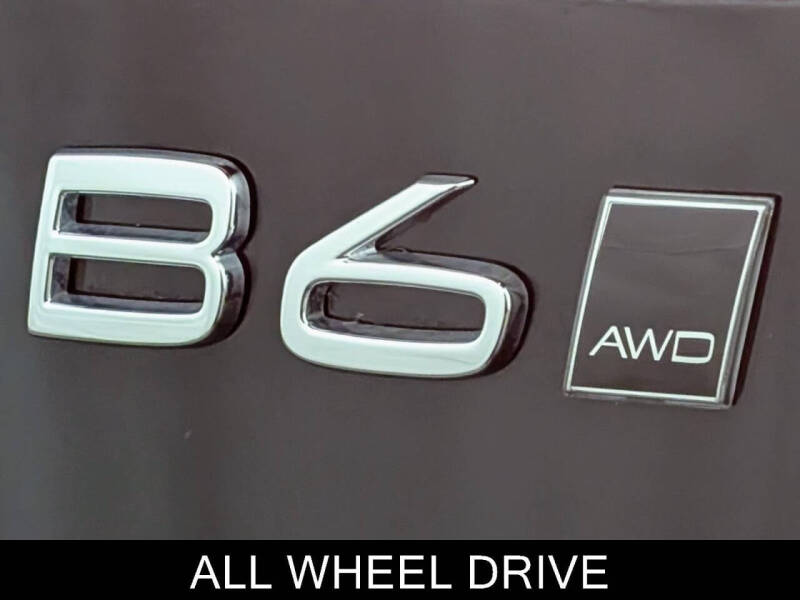 2024 Volvo V90 Cross Country B6 Plus