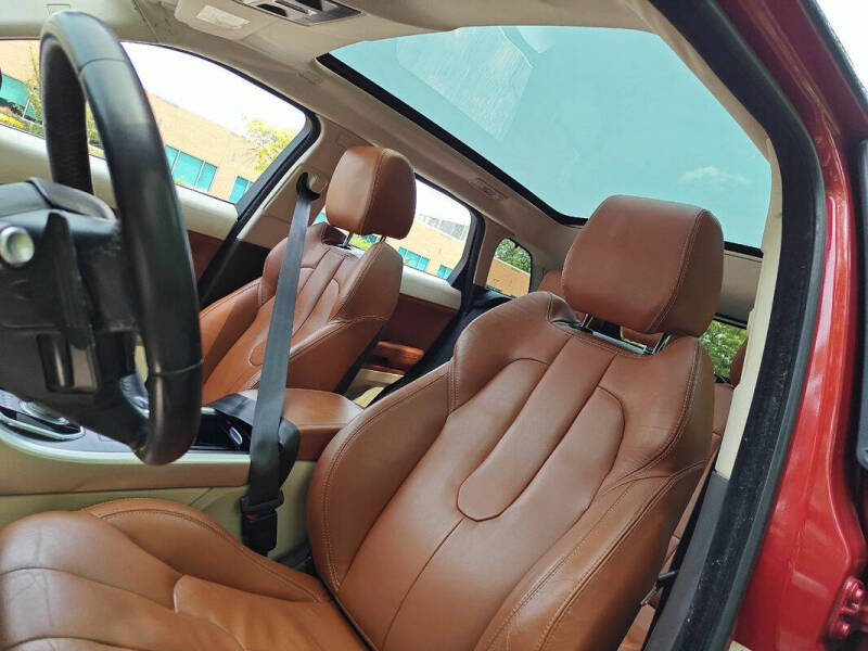 2012 Land Rover Range Rover Evoque Prestige