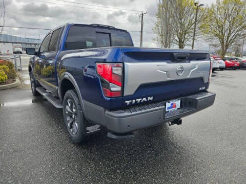 2021 Nissan Titan Platinum Reserve