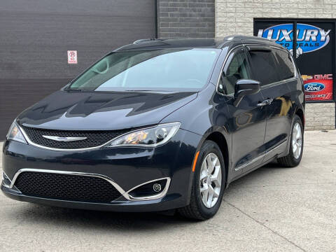 2020 Chrysler Pacifica Touring L