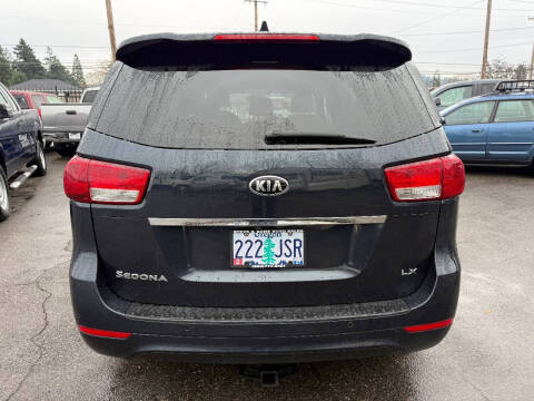 2016 Kia Sedona LX