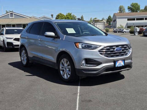 2024 Ford Edge Titanium