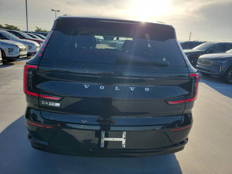 2025 Volvo EX90 Twin Performance Ultra 7P