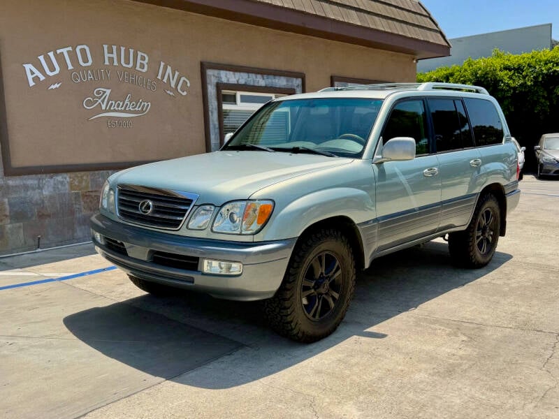 2005 Lexus LX 470 Base