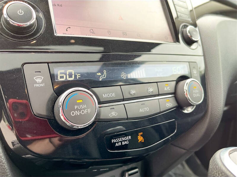 2022 Nissan Rogue Sport SL