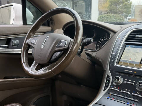 2016 Lincoln MKX Reserve