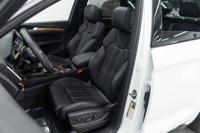 2024 Audi Q5 e quattro S line Prestg 55 TFSI