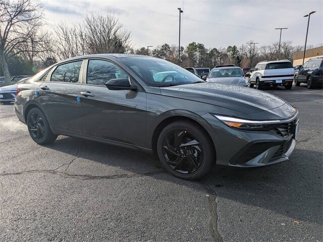 2026 Hyundai Elantra Hybrid SEL Sport