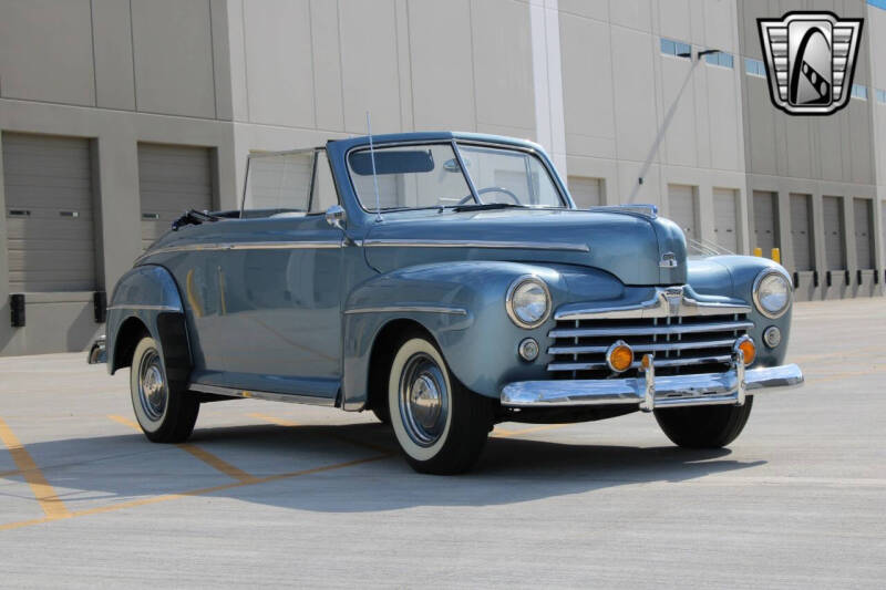 1947 Ford Super Deluxe
