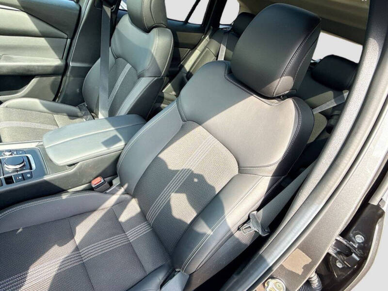2025 Mazda CX-50 2.5 S Premium