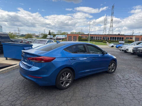 2018 Hyundai Elantra