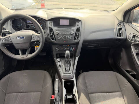 2015 Ford Focus S