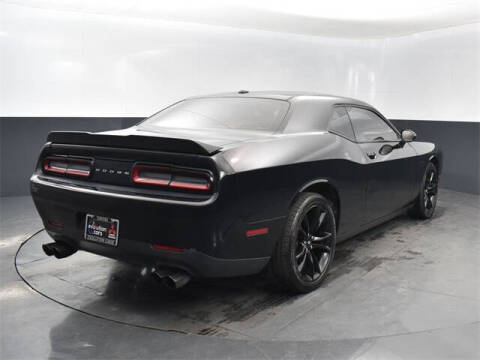 2017 Dodge Challenger SXT