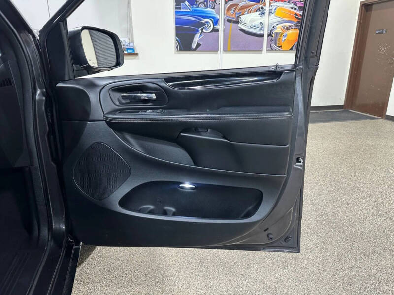 2017 Dodge Grand Caravan