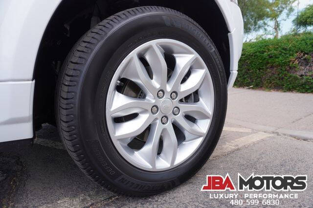 2015 Land Rover LR2 HSE LUX