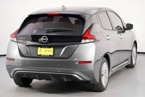2025 Nissan LEAF S