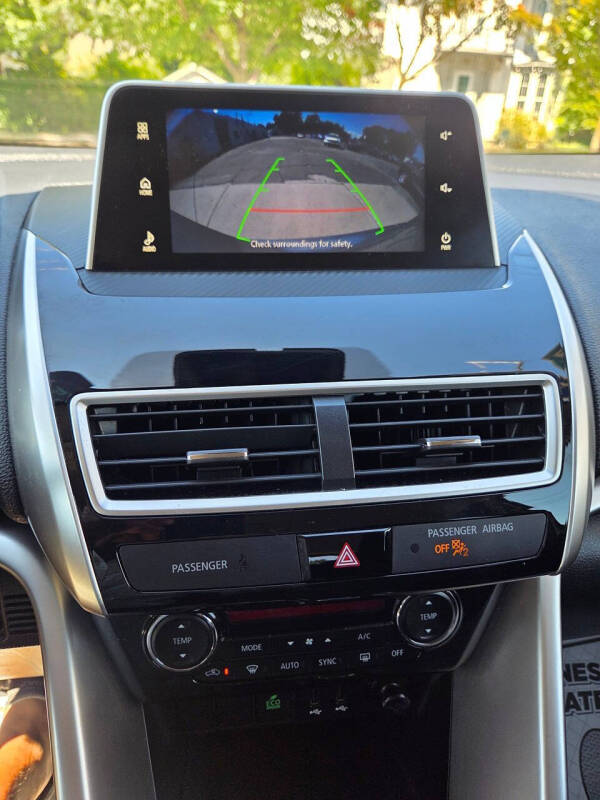 2020 Mitsubishi Eclipse Cross SE