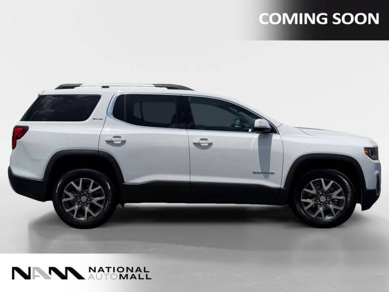 2022 GMC Acadia SLE