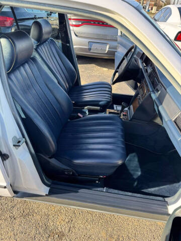 1987 Mercedes-Benz 190-Class 190 E 2.3