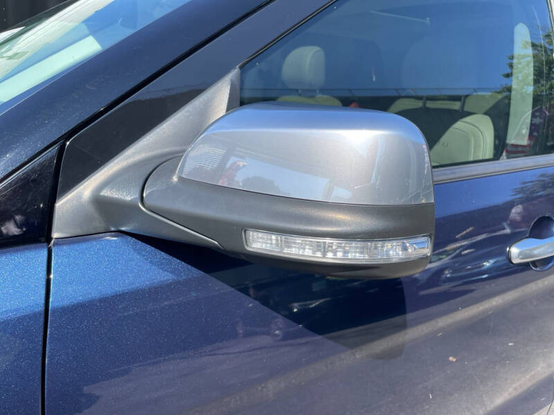 2017 Ford Explorer Platinum